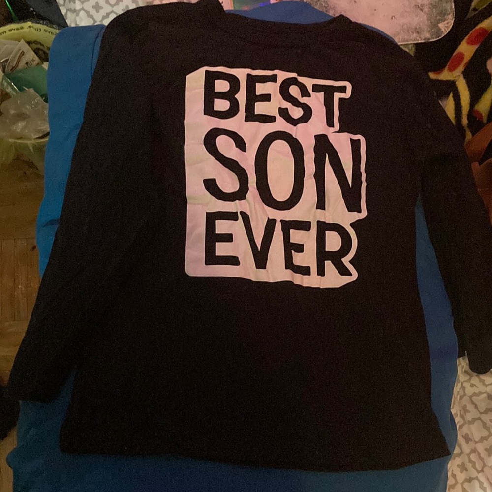 Place boys small petite 5/6 black and white boys, long sleeve shirt